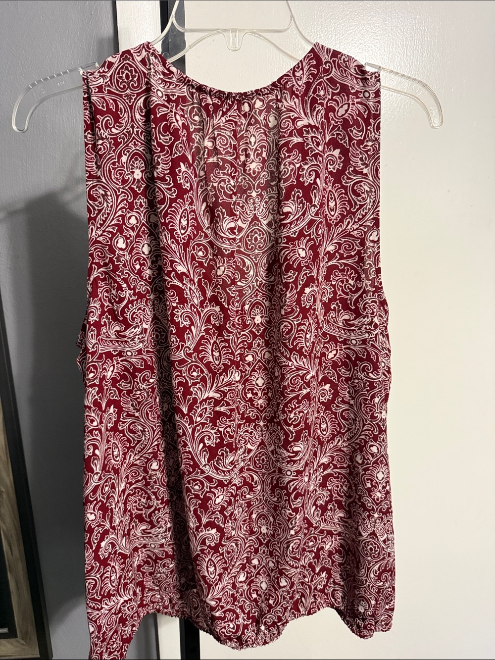 LOFT Burgundy Paisley Ruffle Shell Tank - Picture 3 of 5